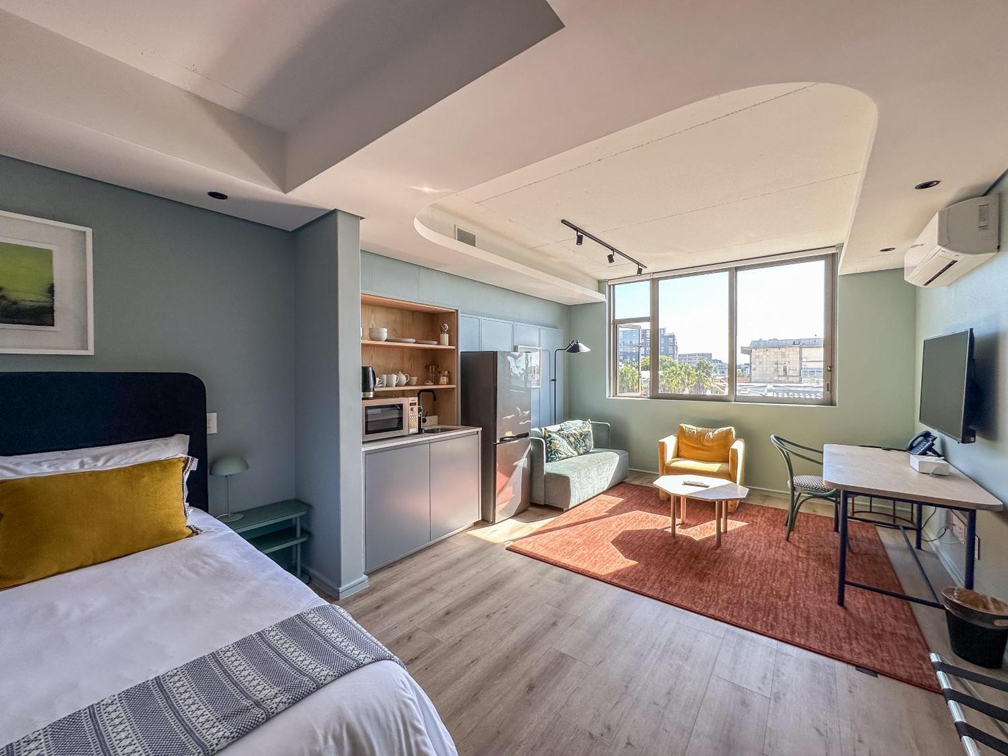 Home Suite Hotels De Waterkant Cape Town Exterior photo